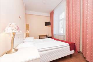 Отель Rija Old Town Hotel Таллин Двухместный номер «Комфорт» с 1 кроватью или 2 отдельными кроватями-4